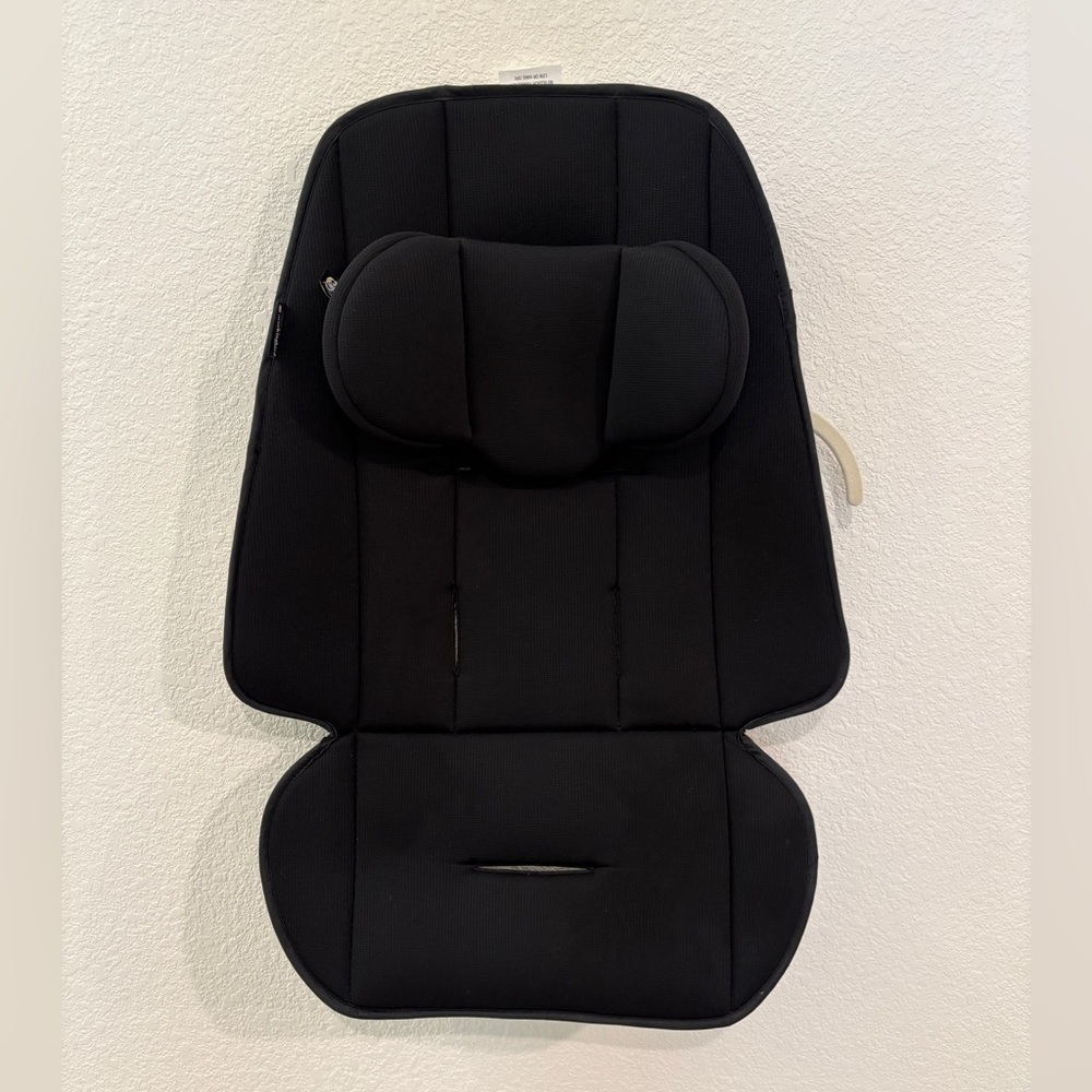 Mockingbird Stroller Infant Insert - Picture 2 of 6